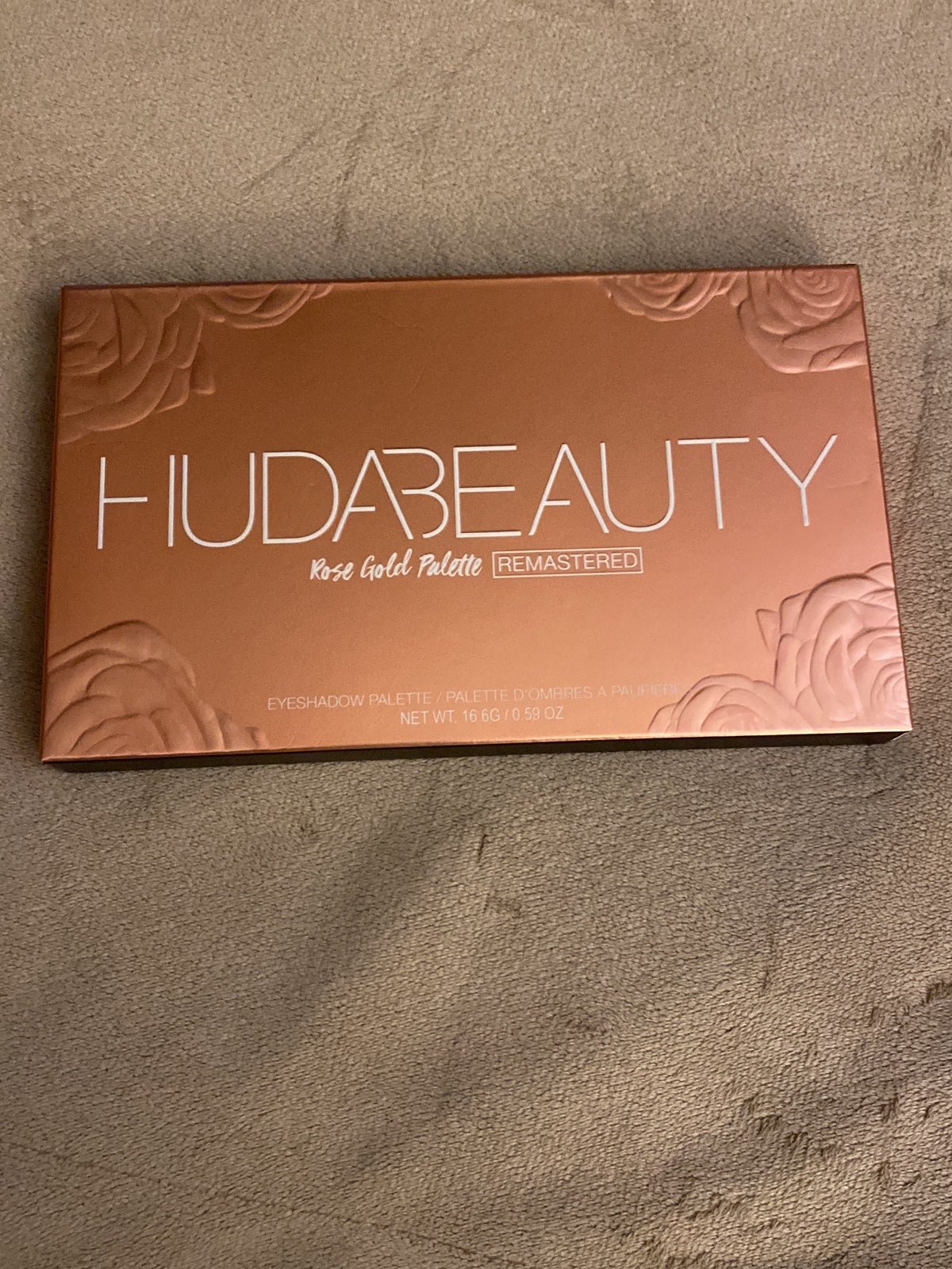 New Huda Beauty Rose Gold Remastered Eyeshadow Palette