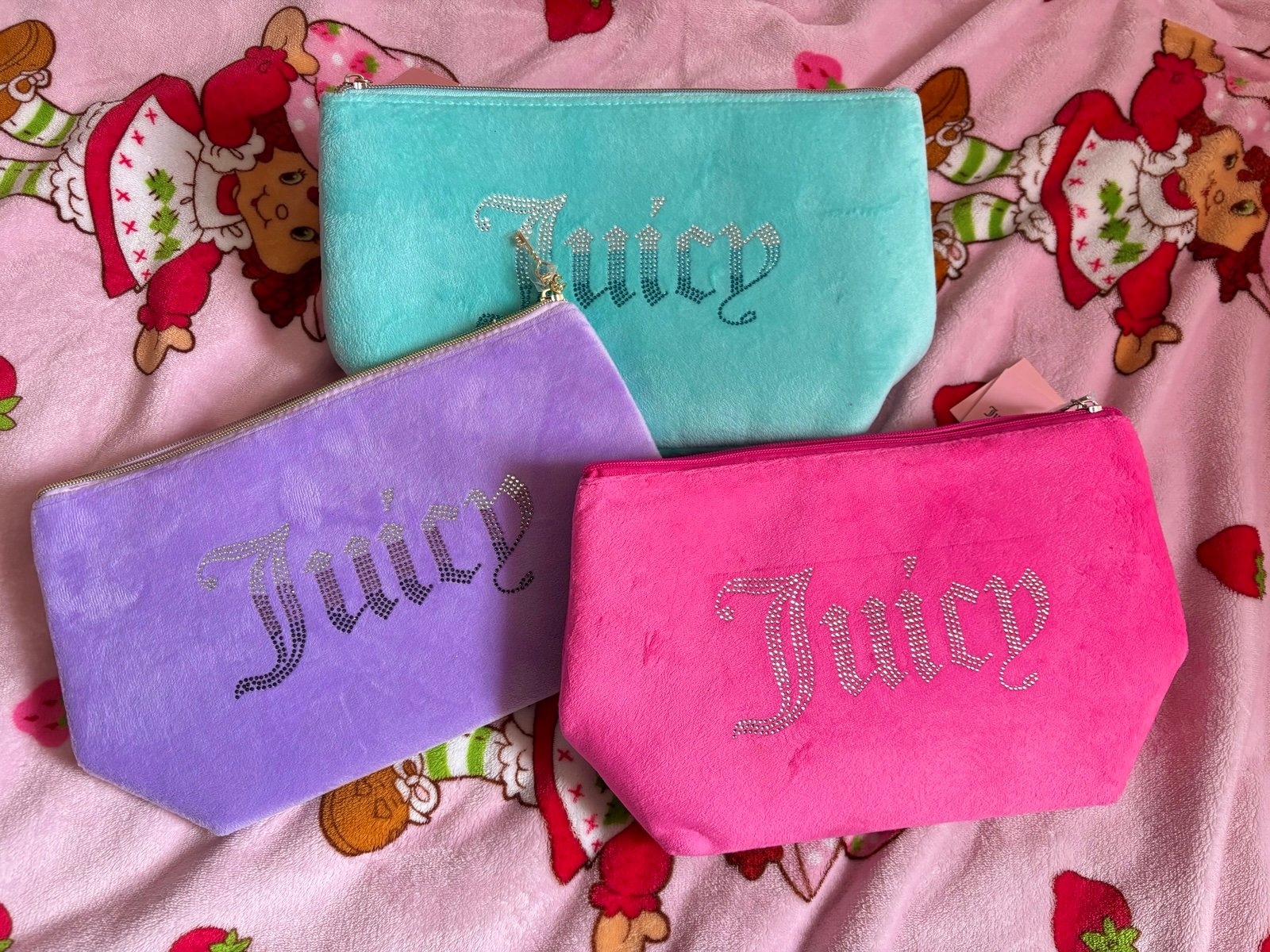 Juicy Couture make up bags 3 in total
