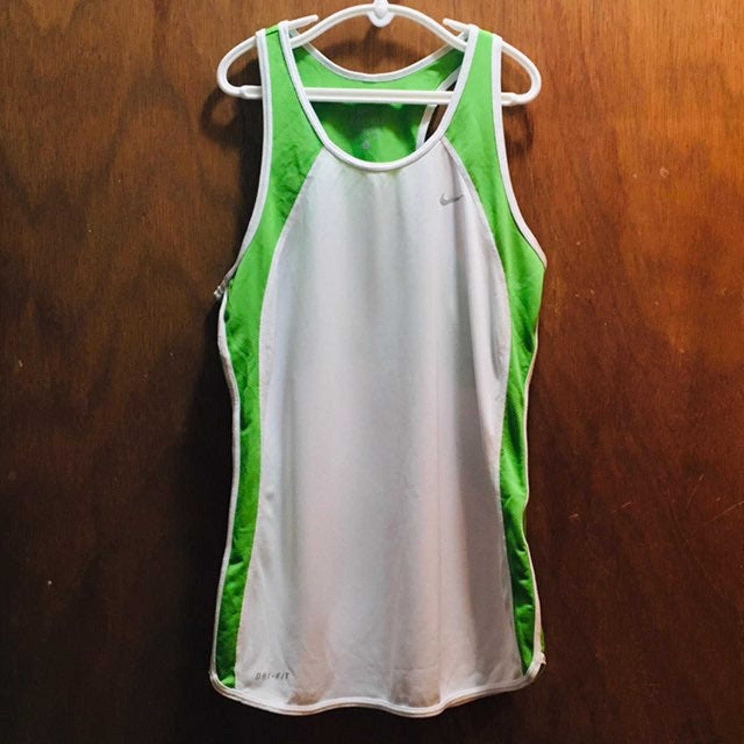 Nike Dri-Fit Active Lightweight Tank S
