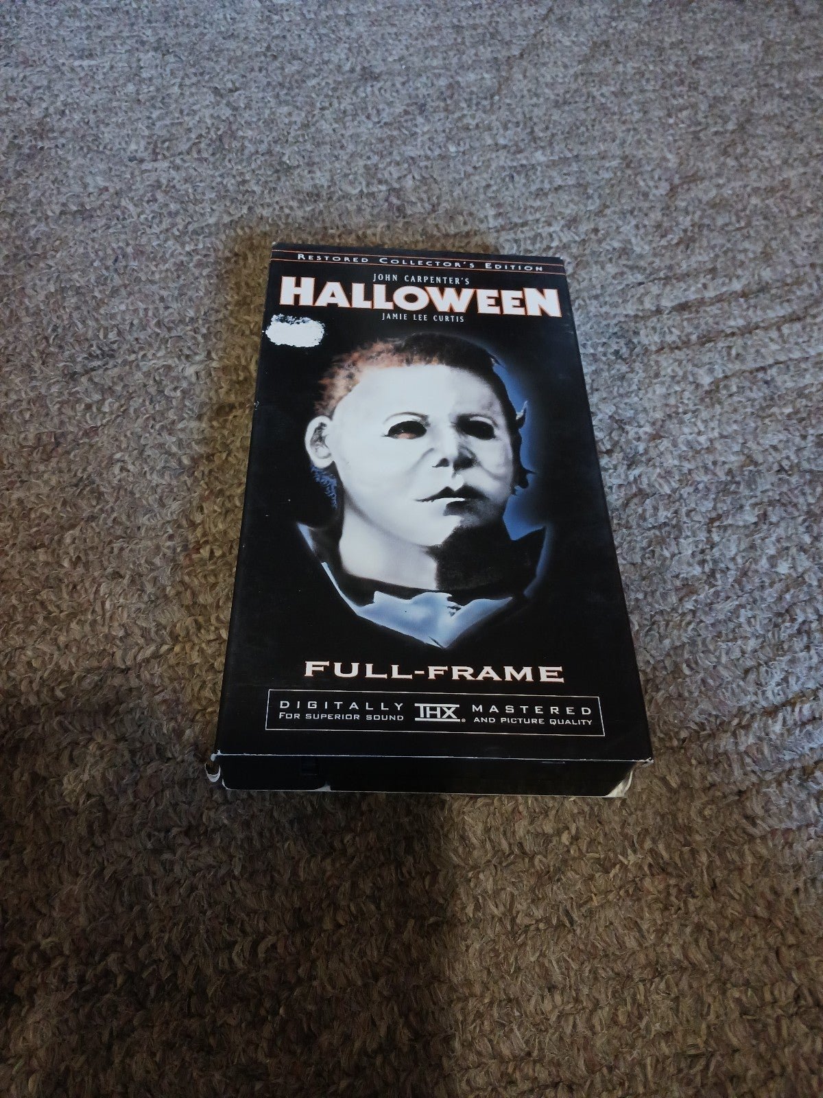 HALLOWEEN vhs remastered in 2000 original recording 1978