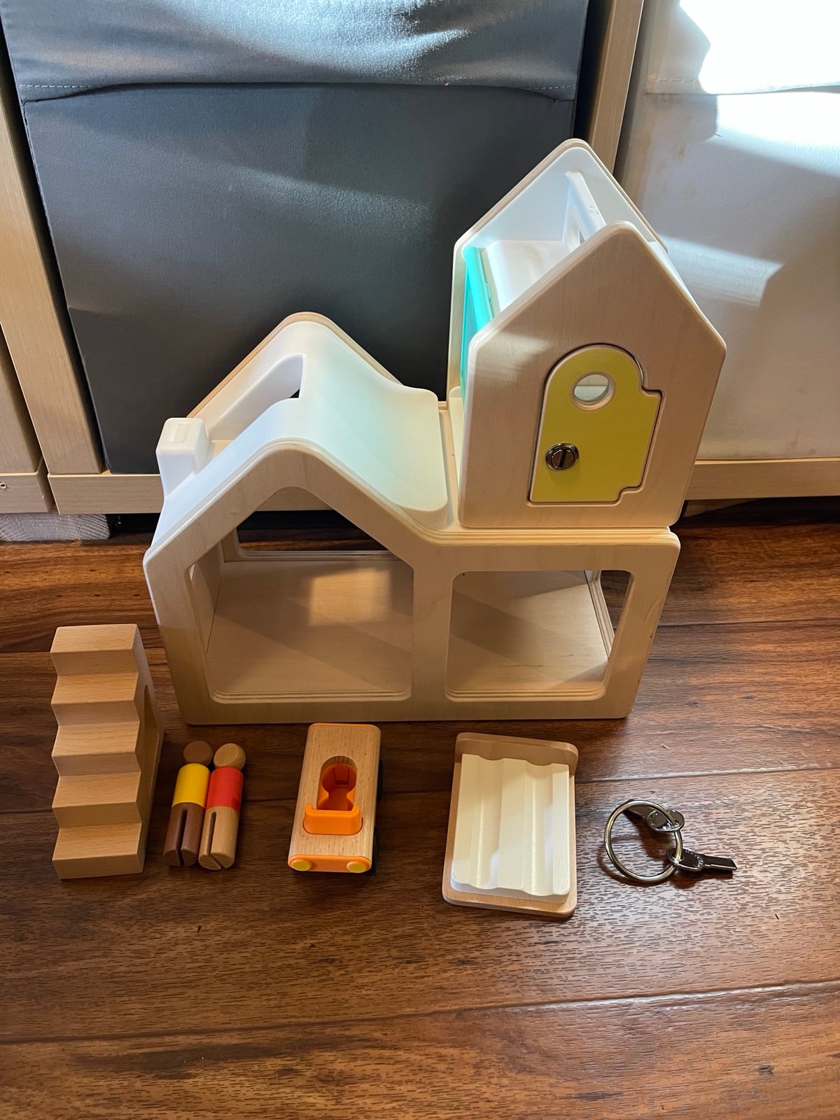 Lovevery modular doll house