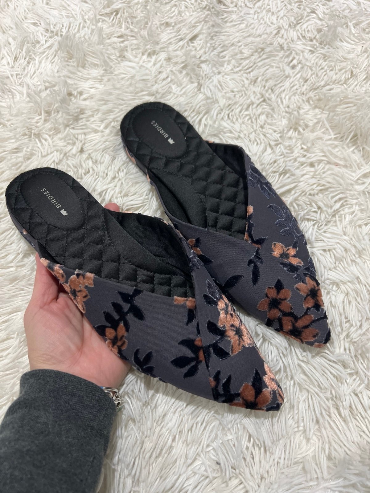 Birdies The Swan Cherry Blossom Floral - Size 10.5