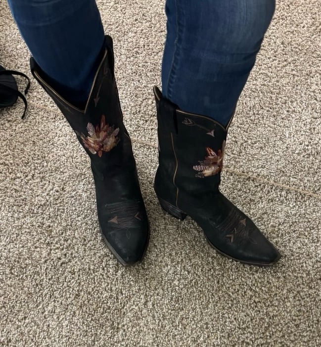 Stagecoach boots Shyanne floral black 8 1/2 boots