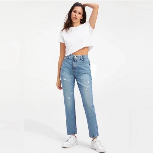 Good American Good Classic Jeans in Indigo046