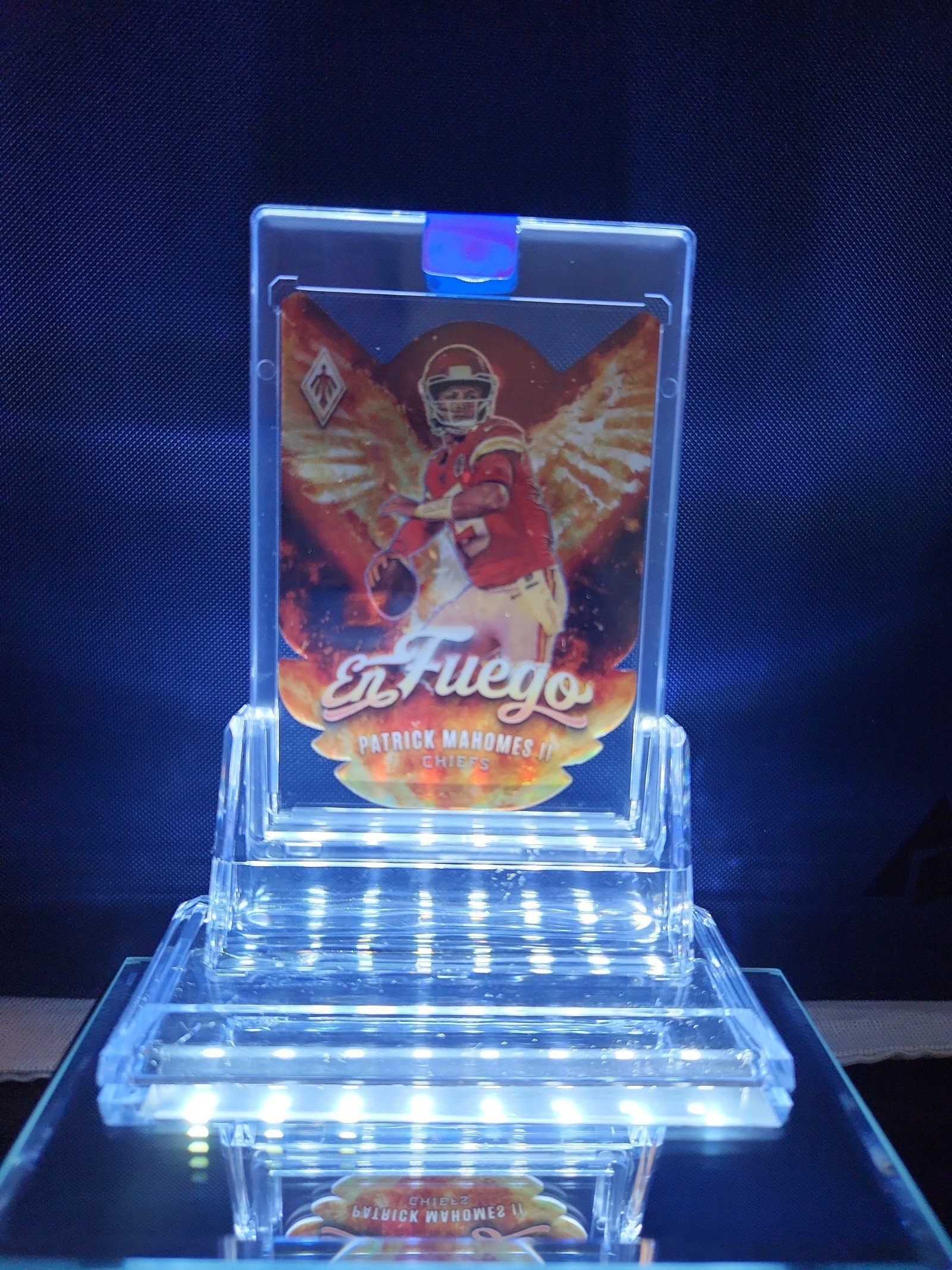 EXTREMELY RARE PATRICK MAHOMES 2022 CASE - HIT EN-FUEGO PHOENIX CARD EF-2