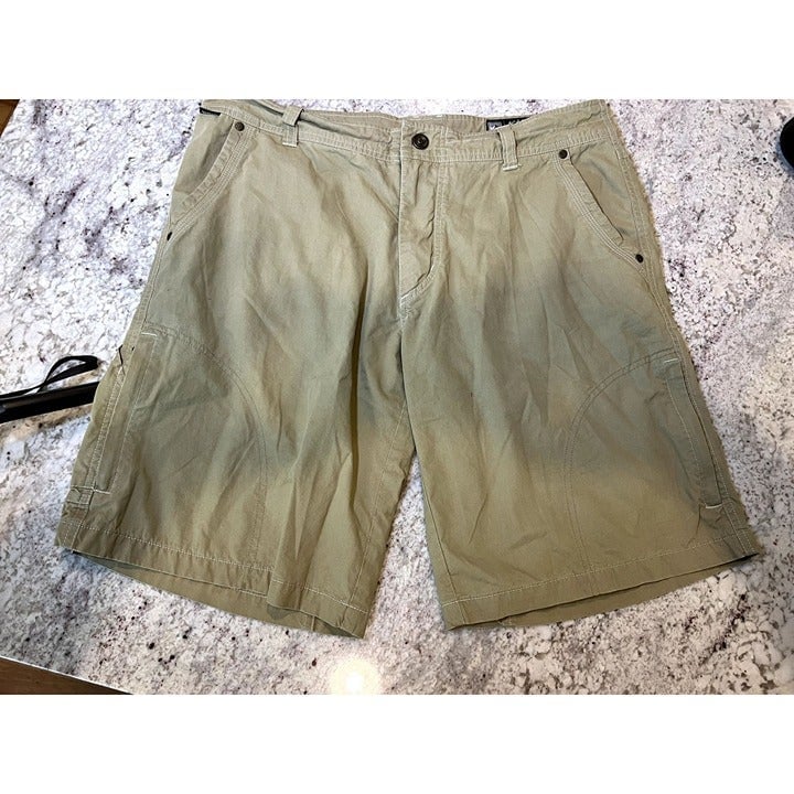 Kuhl Mens Shorts - Size 34