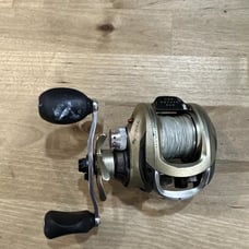 Quantum Magnesium PT 7.0:1 Baitcast Right Hand T100HPT Mg-C4