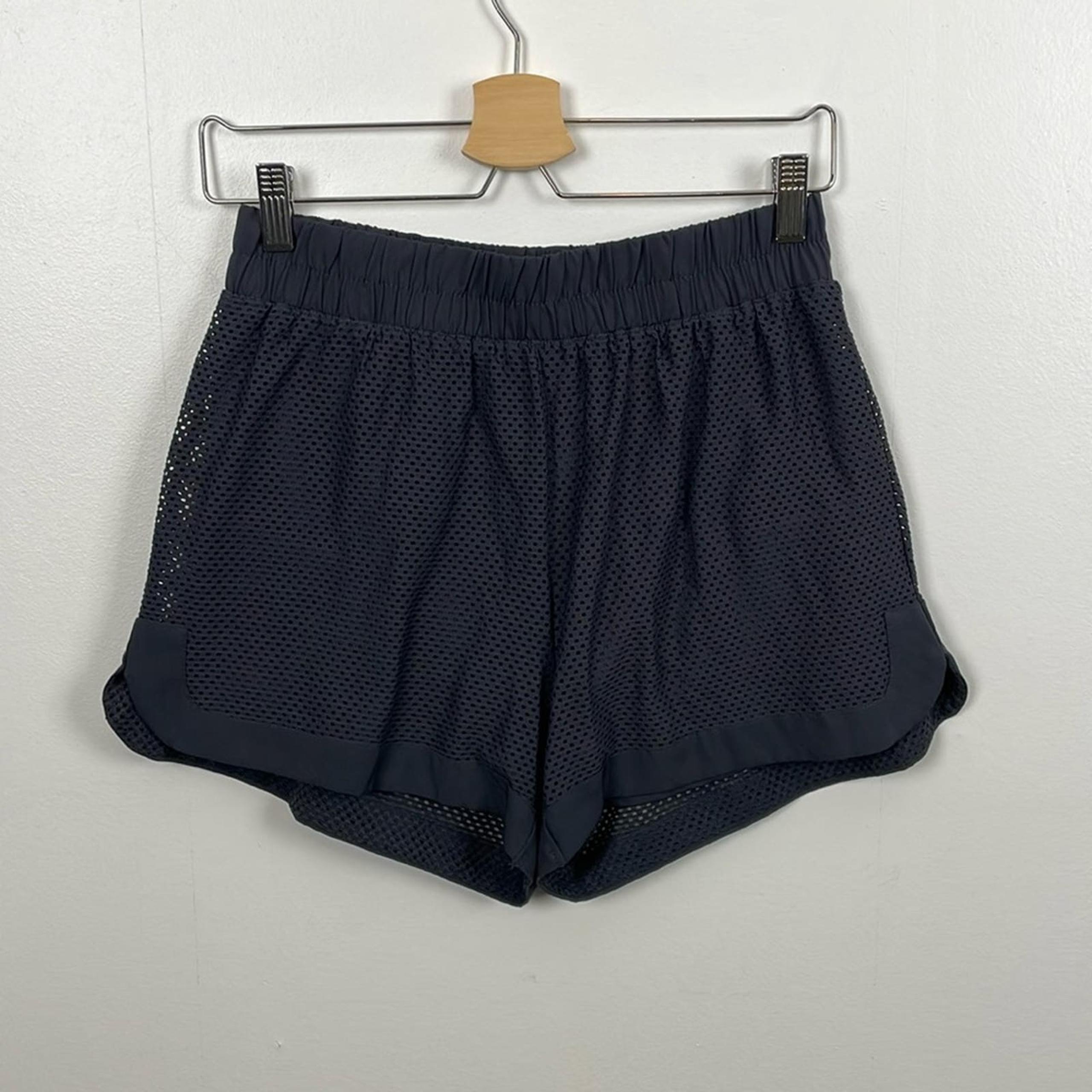 Mono B Womens M Shorts Layered Perforated Elastic Waist Comfortable Casual Short