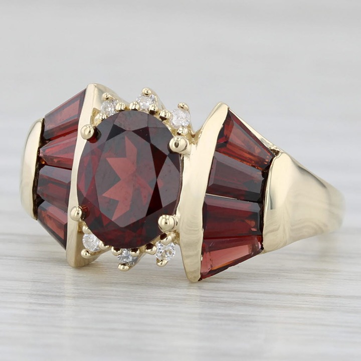 3.55ctw Oval Garnet Ring 14k Yellow Gold Size 9 Diamond Accents