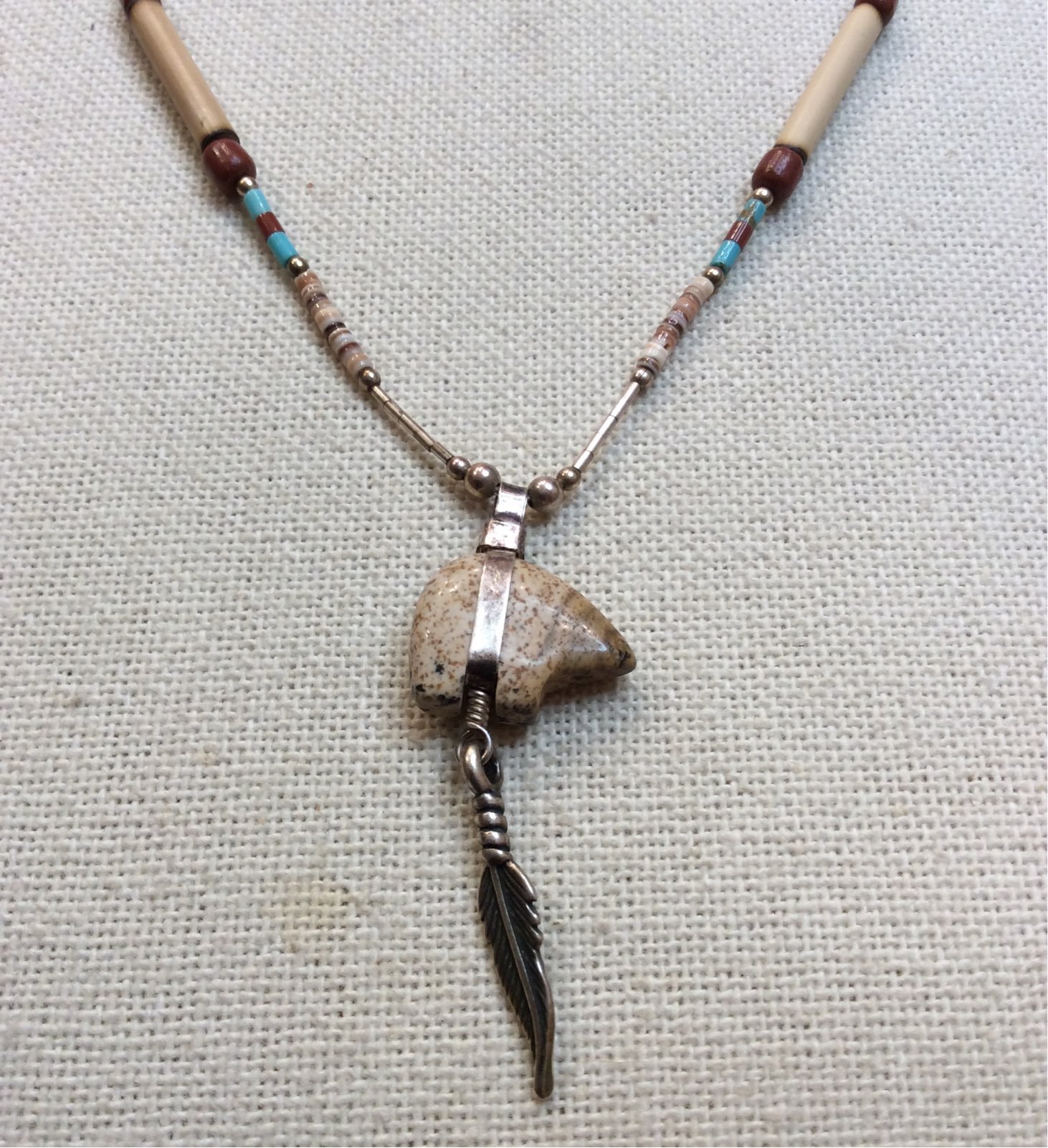 Vintage NA Sterling Bear Fetish Necklace