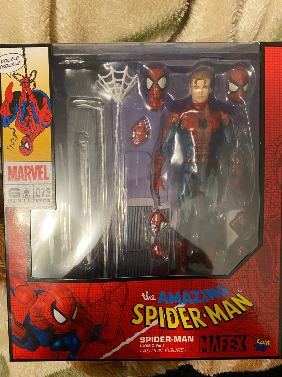 mafex spiderman 075