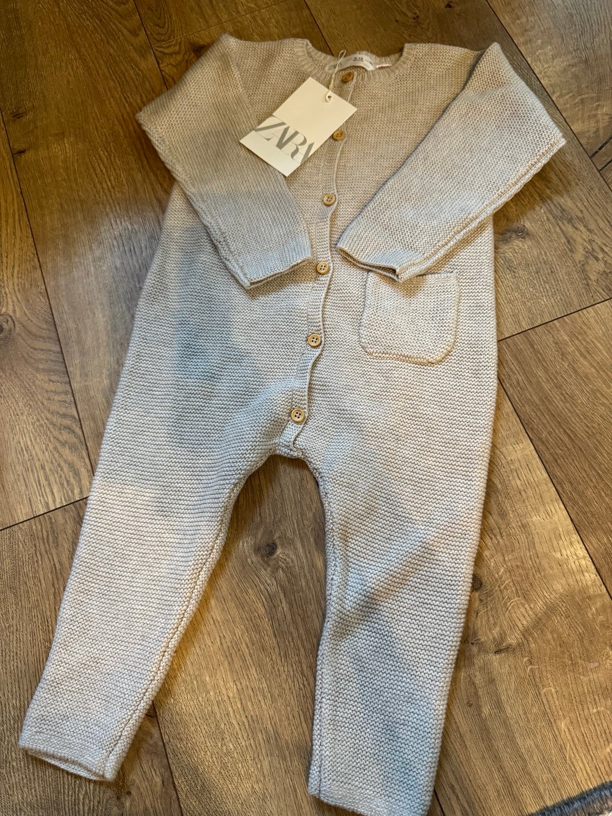 Zara new sz 9-12m overall