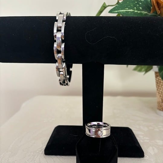 Sterling Silver (925) Bracelet (8 ) and Ring (9.5) with Moissanite Stones