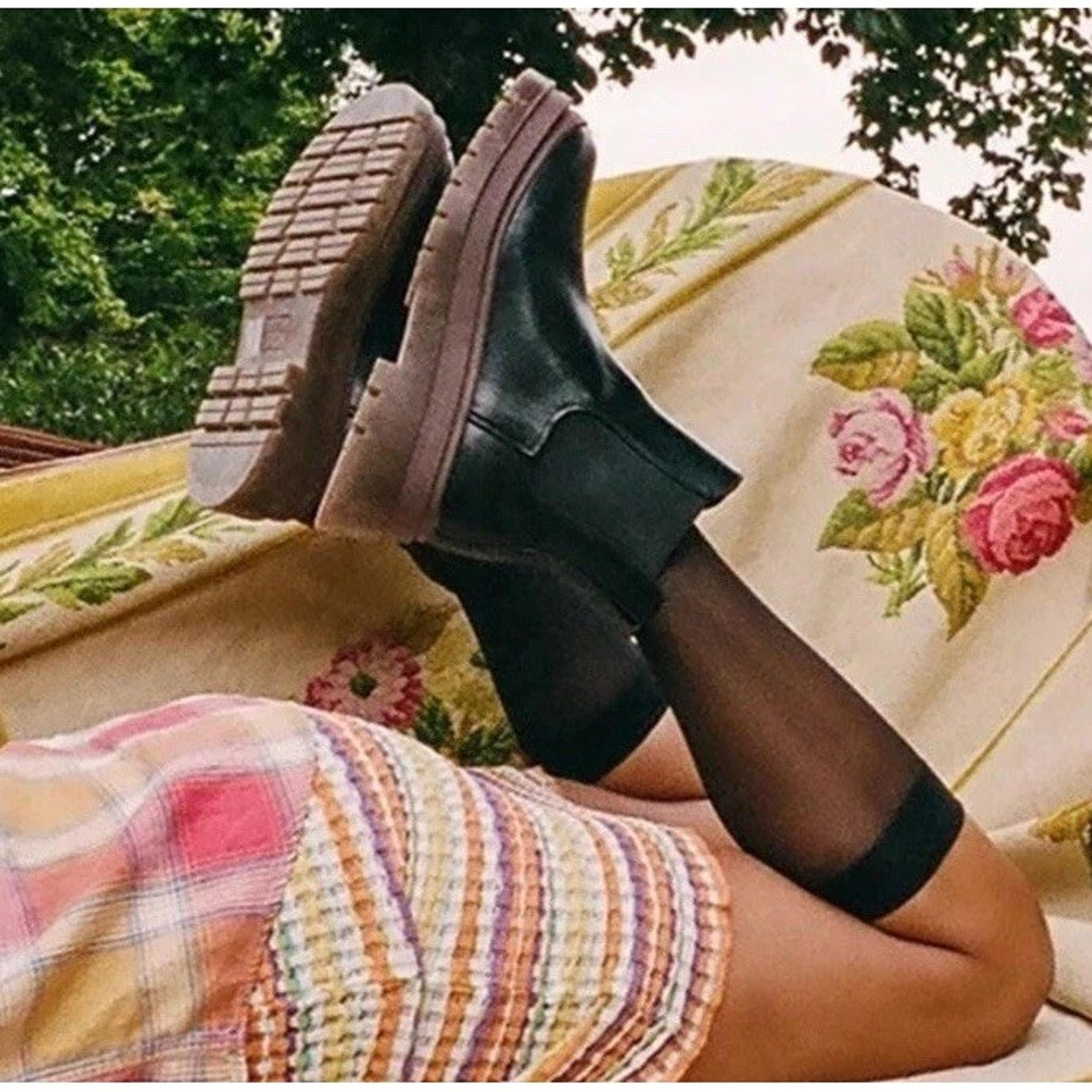 Y2K URBAN OUTFITTERS Women Platform Chelsea Combat Boots Black/Brown Leather 10M