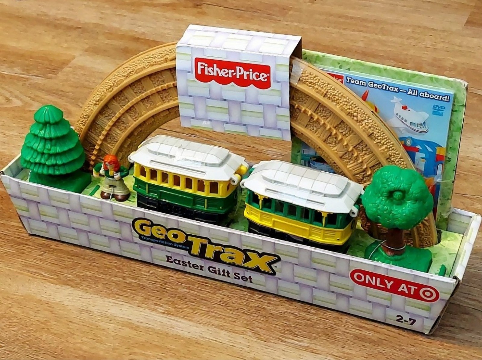 Fisher Price Geo Trax TRAINS EASTER GIFT SET TRANSPORTATION SYSTEM 2008