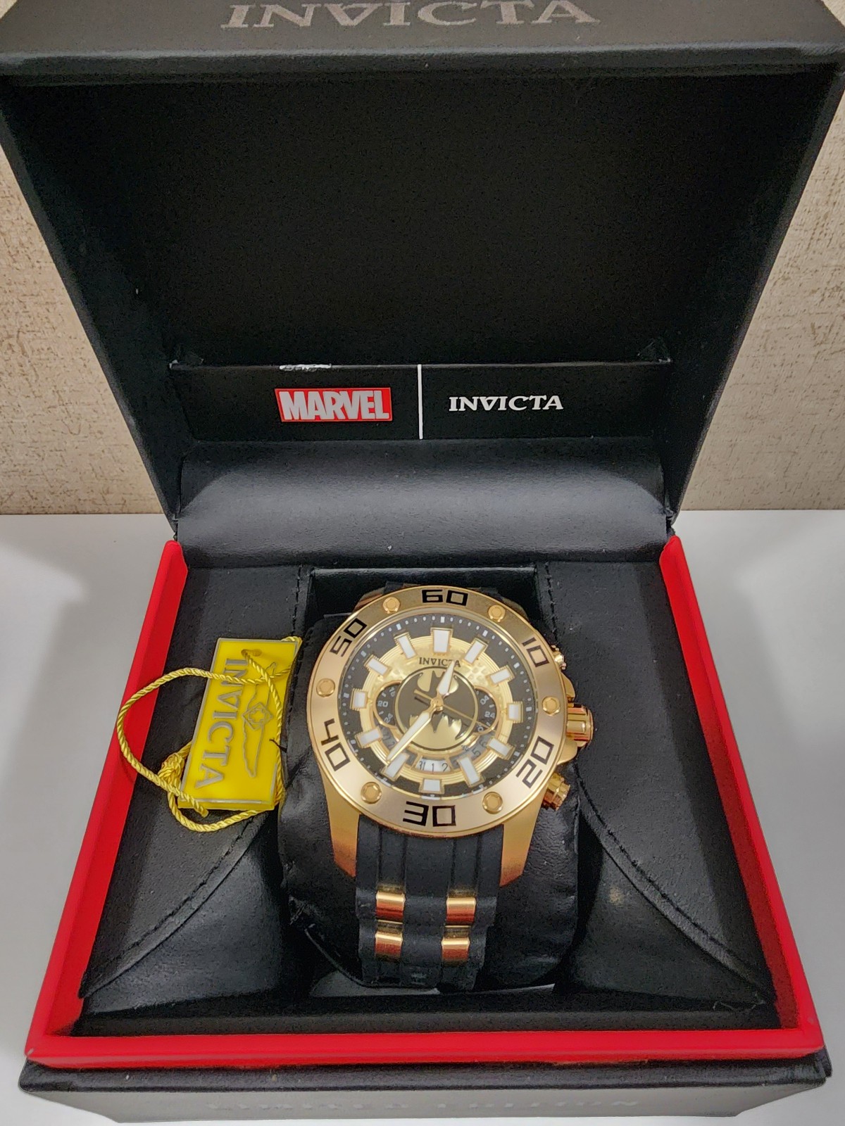 Invicta DC Comics Batman Quartz Watch
