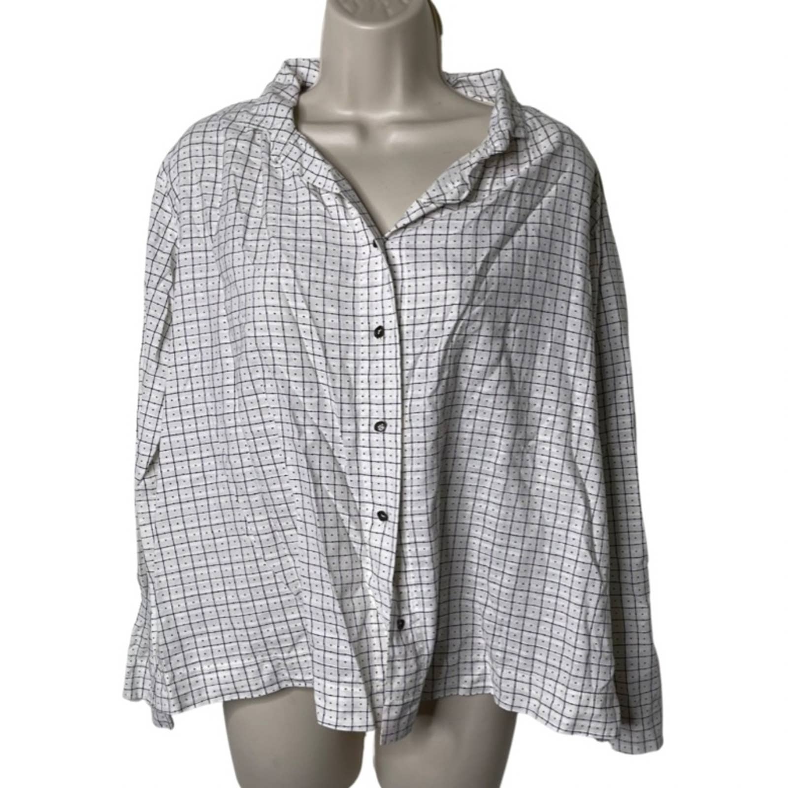 LES ATELIERS FRANCAIS DE CONFECTION white button down blouse sz 1 US S