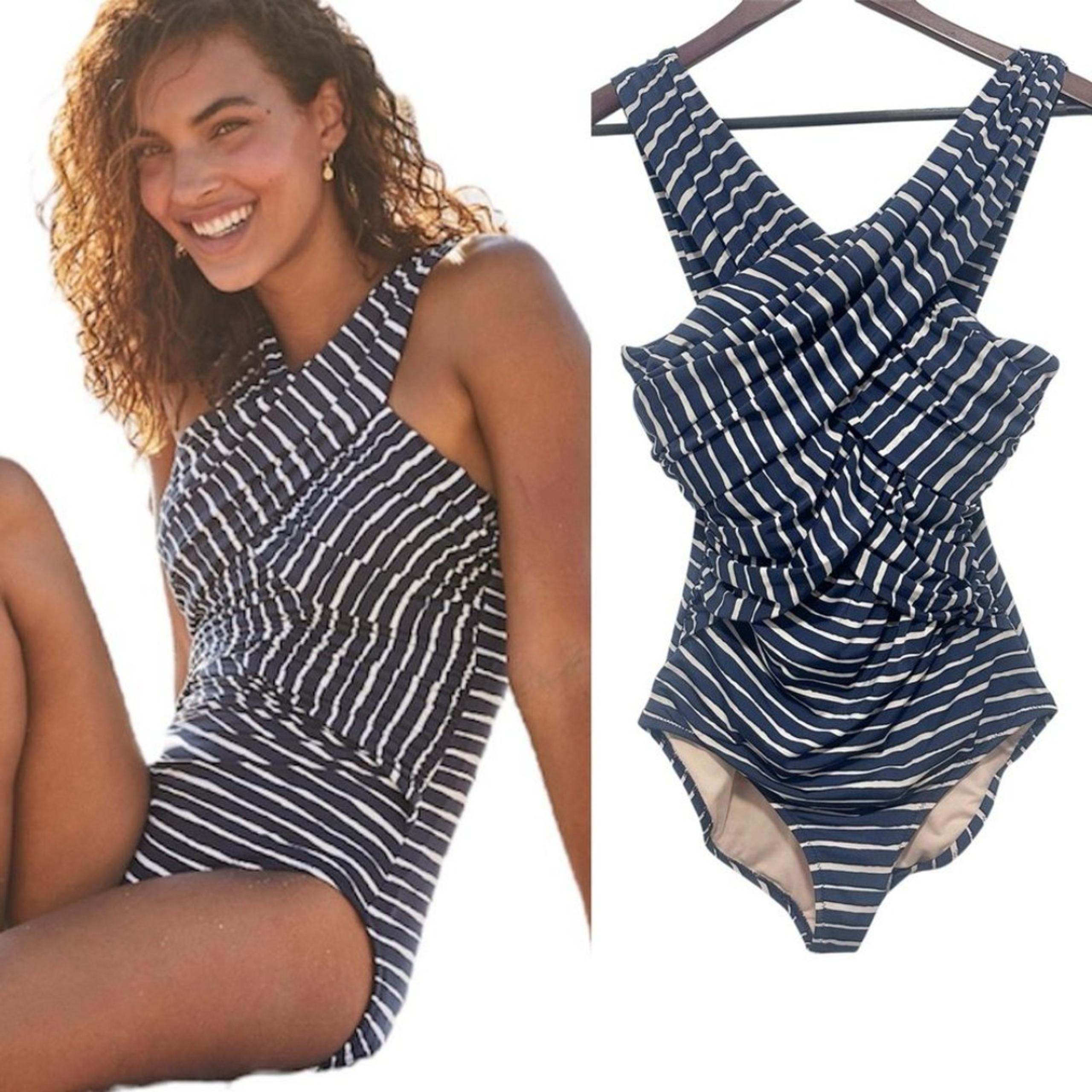 Garnet Hill Ruched Front One Piece Swimsuit Navy Stripe Underwire Size 8