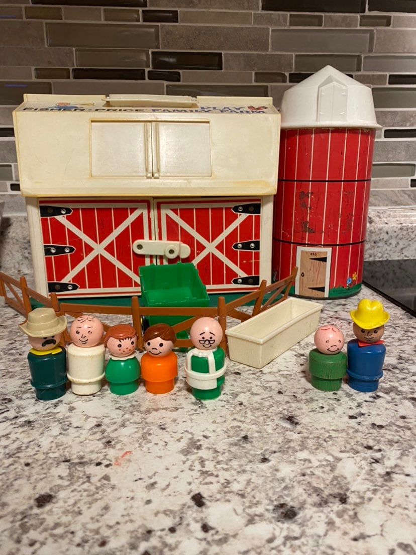 Fisher Price Farm (67 & 68)