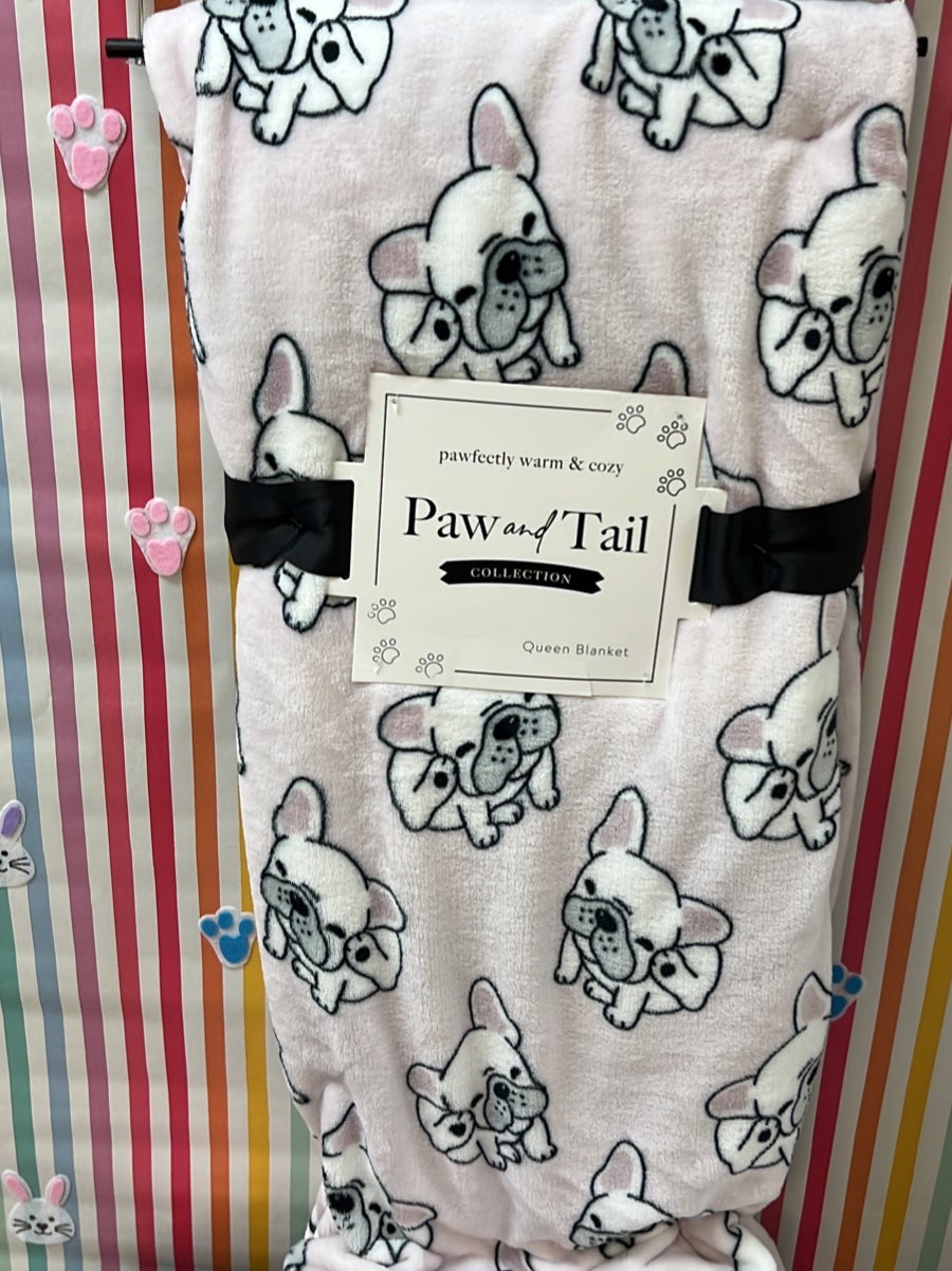 Frenchie Queen Blanket Pink
