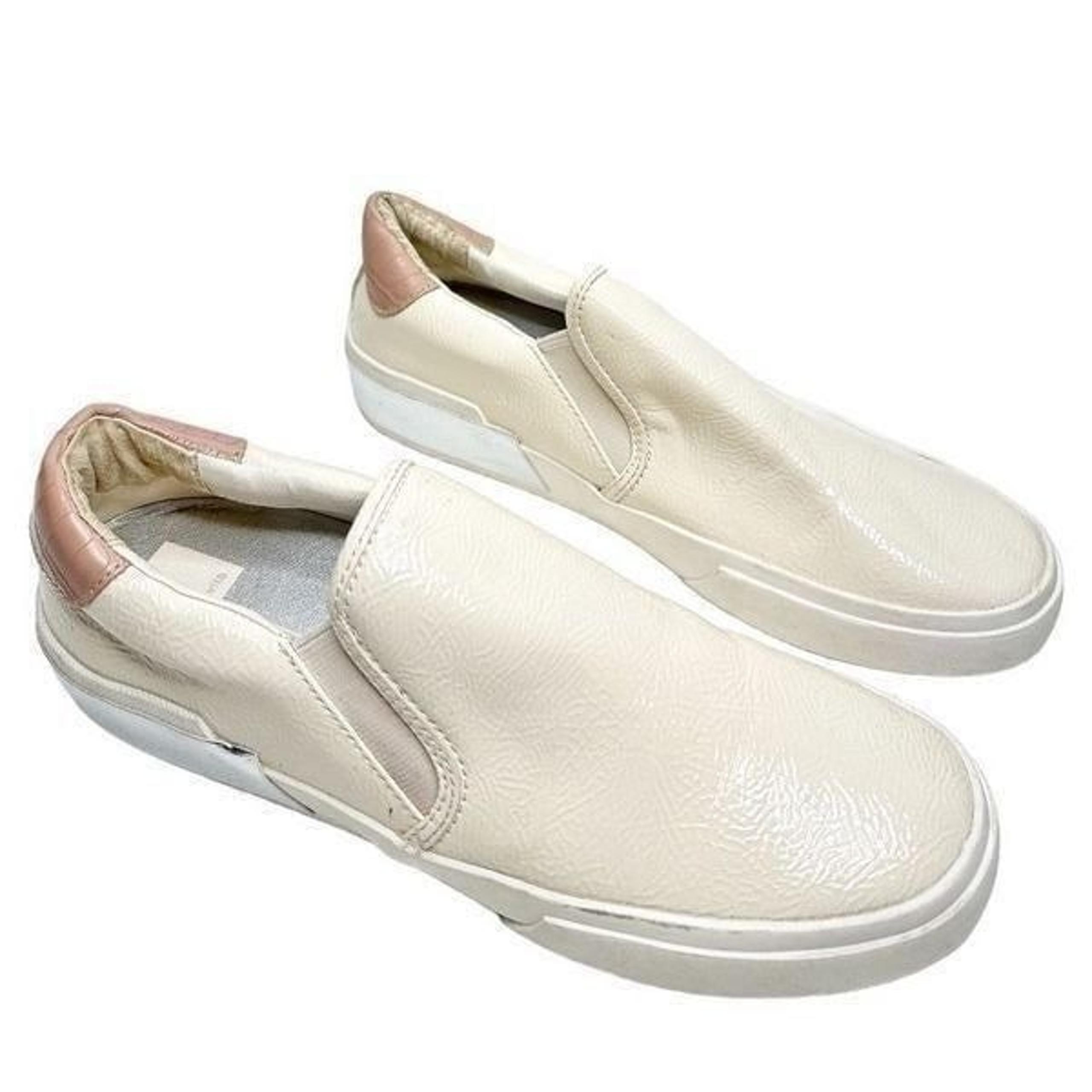 Dolce Vita Zaylor Womens Size 7.5 Shoes Cream Low Top Slip On Casual Sneakers