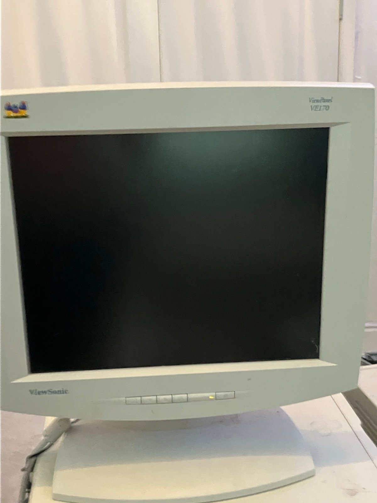 Viewsonic flat screen LCD monitor
