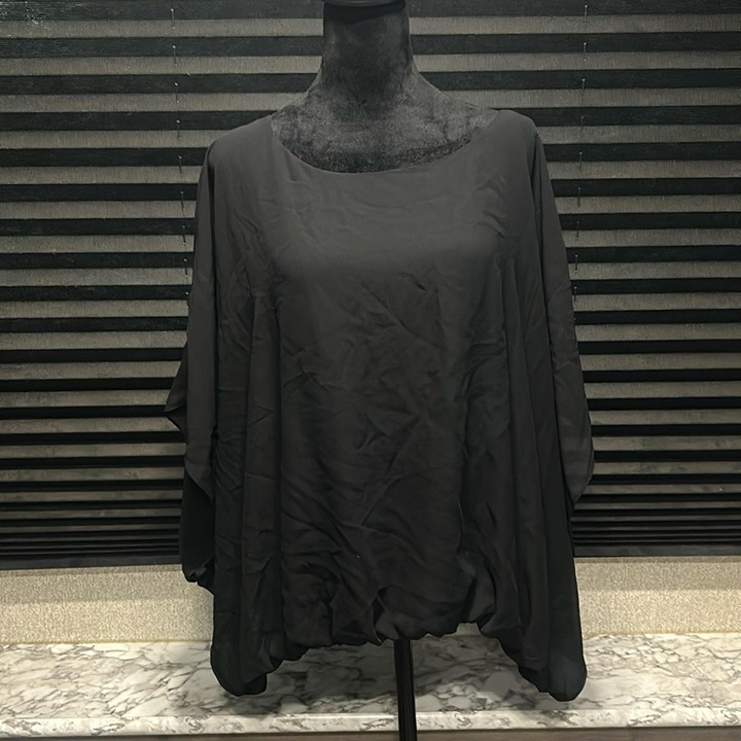 Vince Camuto Women’s Black Sheer Batwing Fitted Hem Tunic Blouse XL