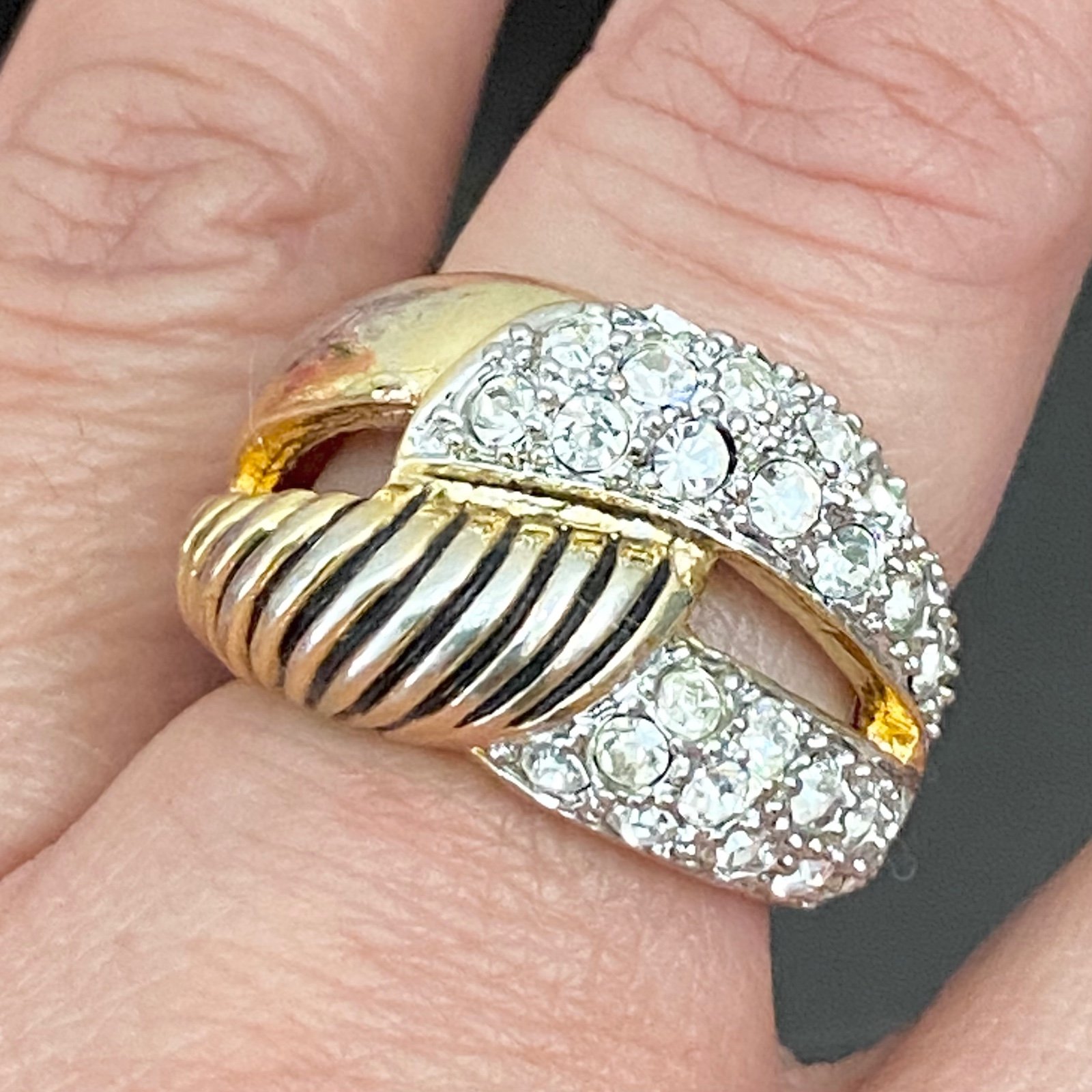 Vintage Gold plated Clear Rhinestones Labyrinth Loop Cocktail Ring Size 7
