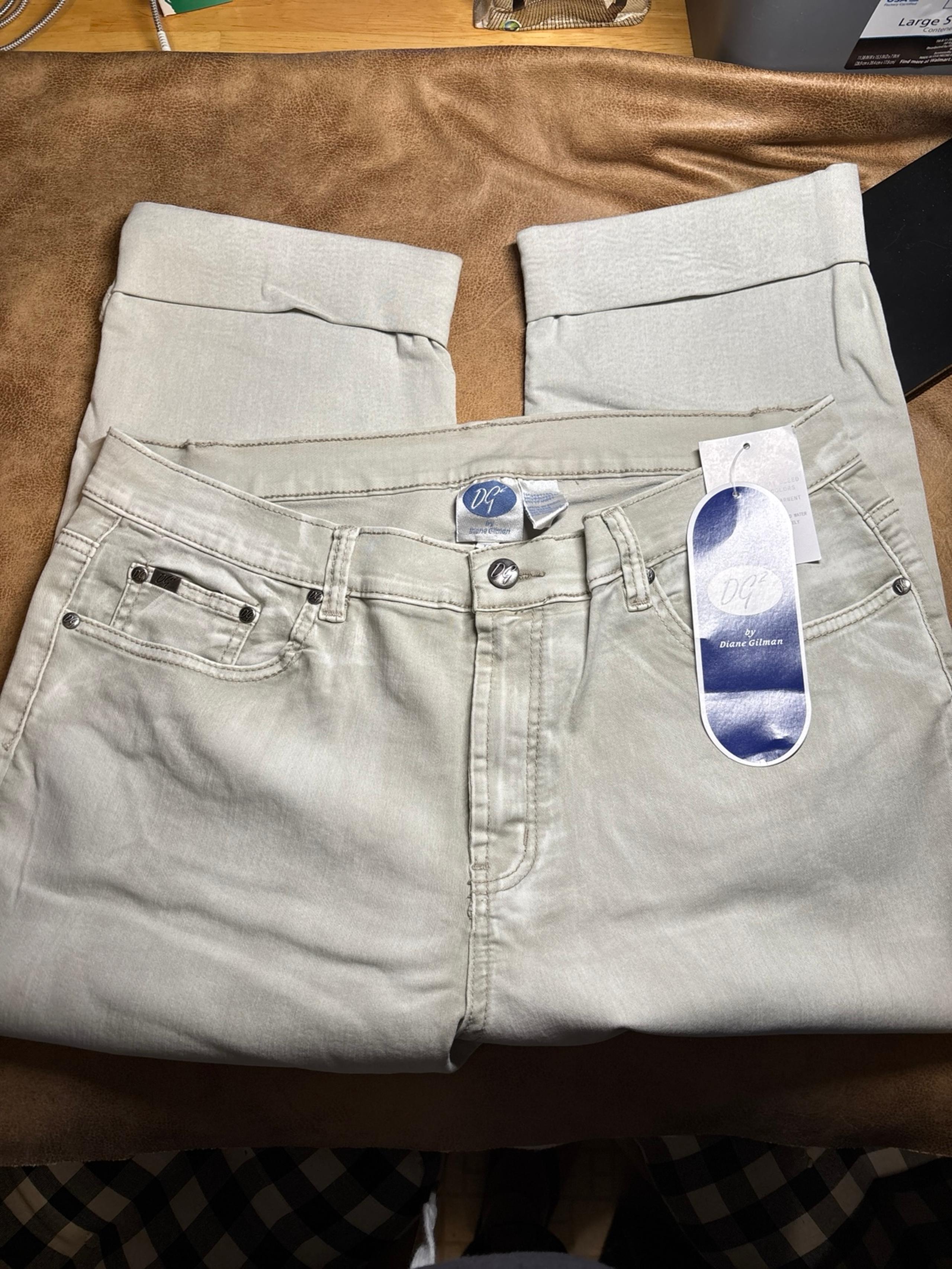 Capri Pants