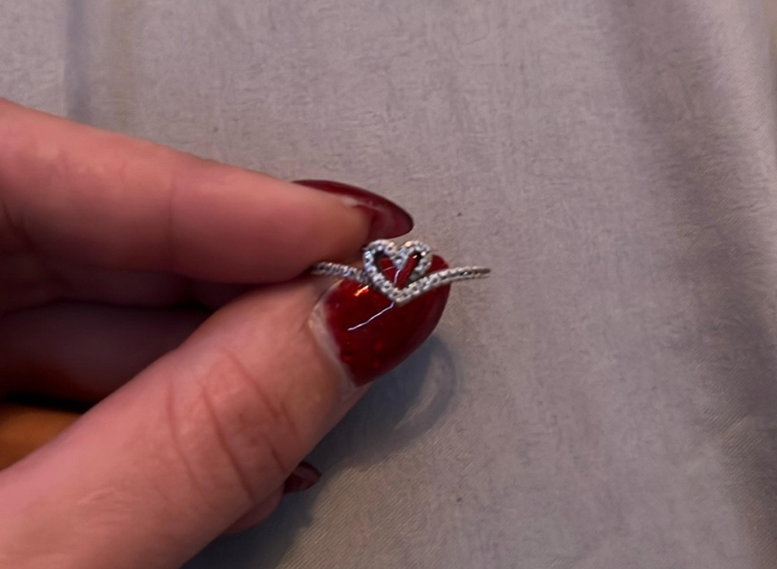 Women’s Silver Heart Pandora Ring