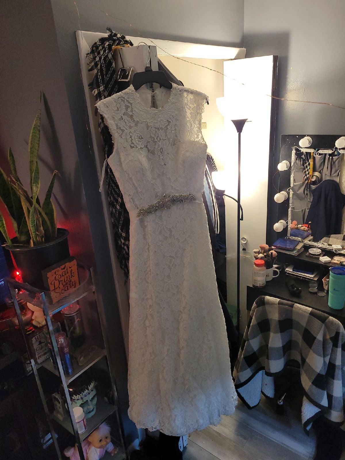 wedding dress