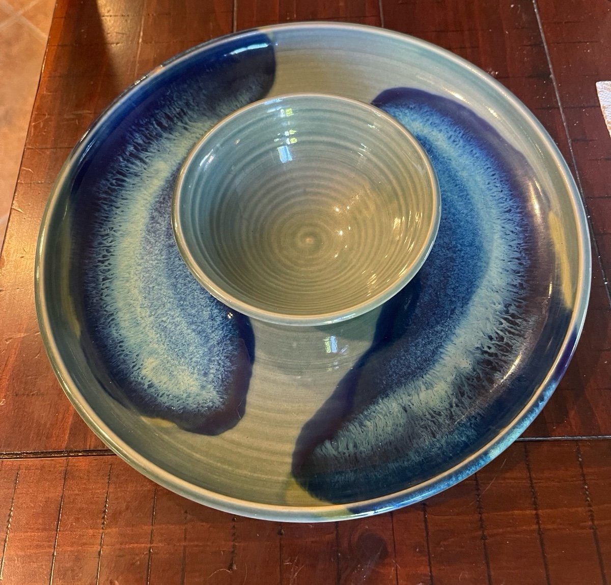 Pottery chip and dip platter blues