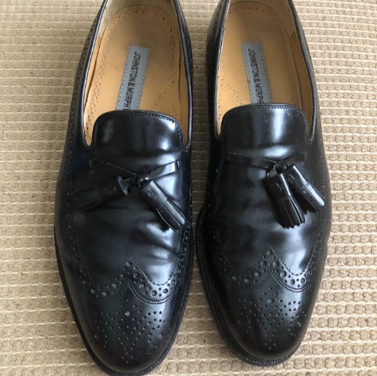 Johnston & Murphy Men's Black Leather Loafers