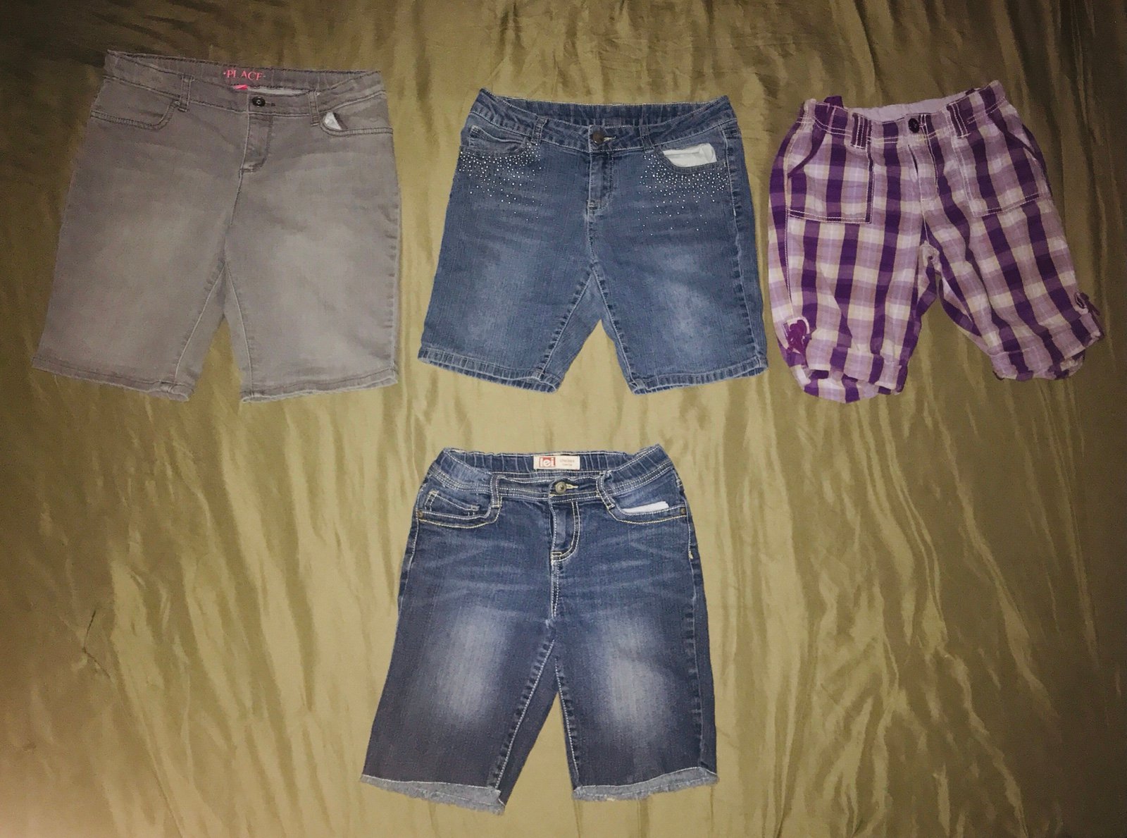 Girls 4lot shorts size 12-12.5
