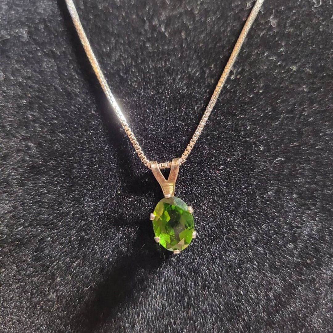 Chrome Diopside Solitaire Sterling Silver Pendant Necklace