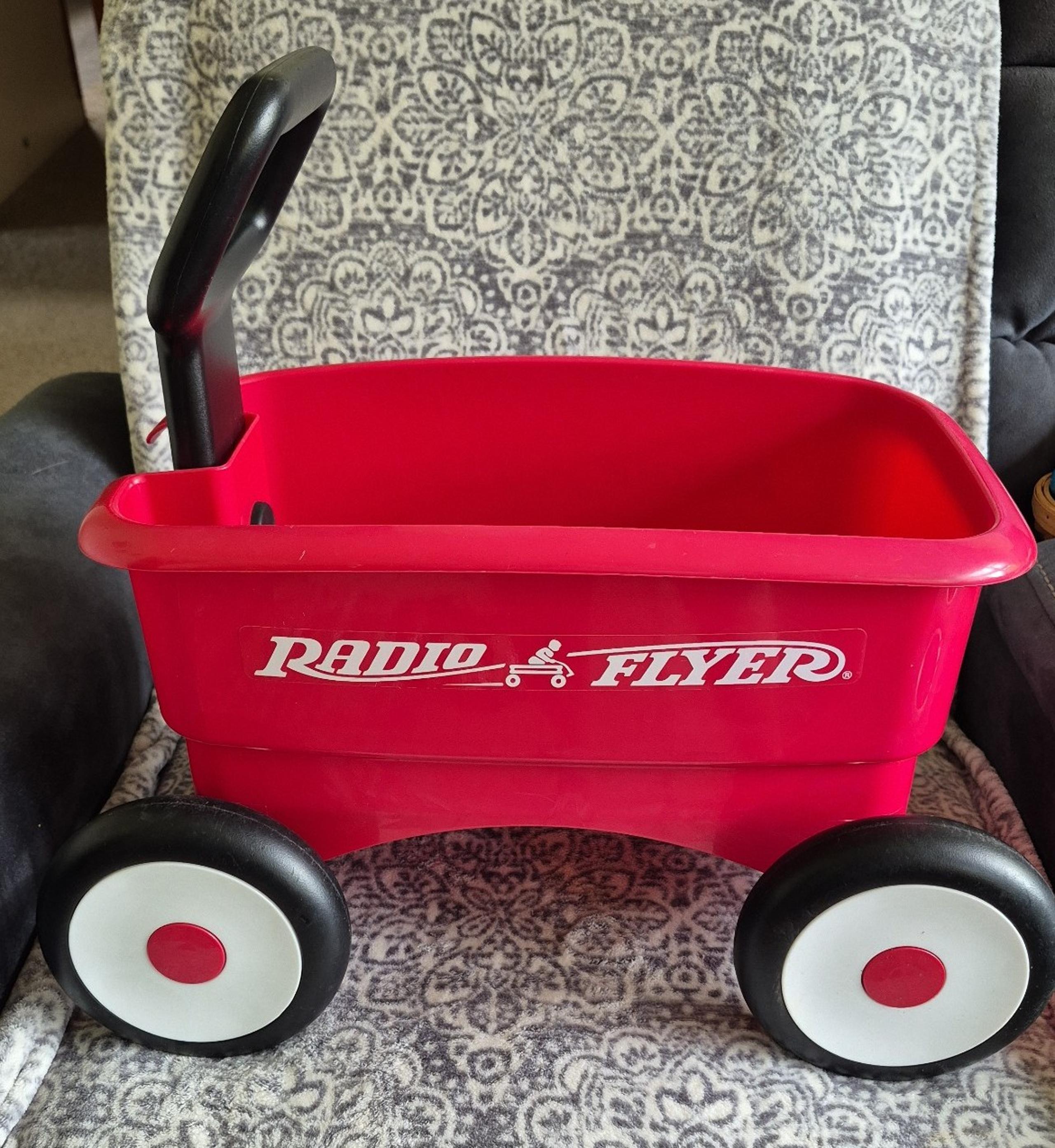 Radio Flyer My 1st 2-in-1 Push Pull Walker Wagon Great Condition