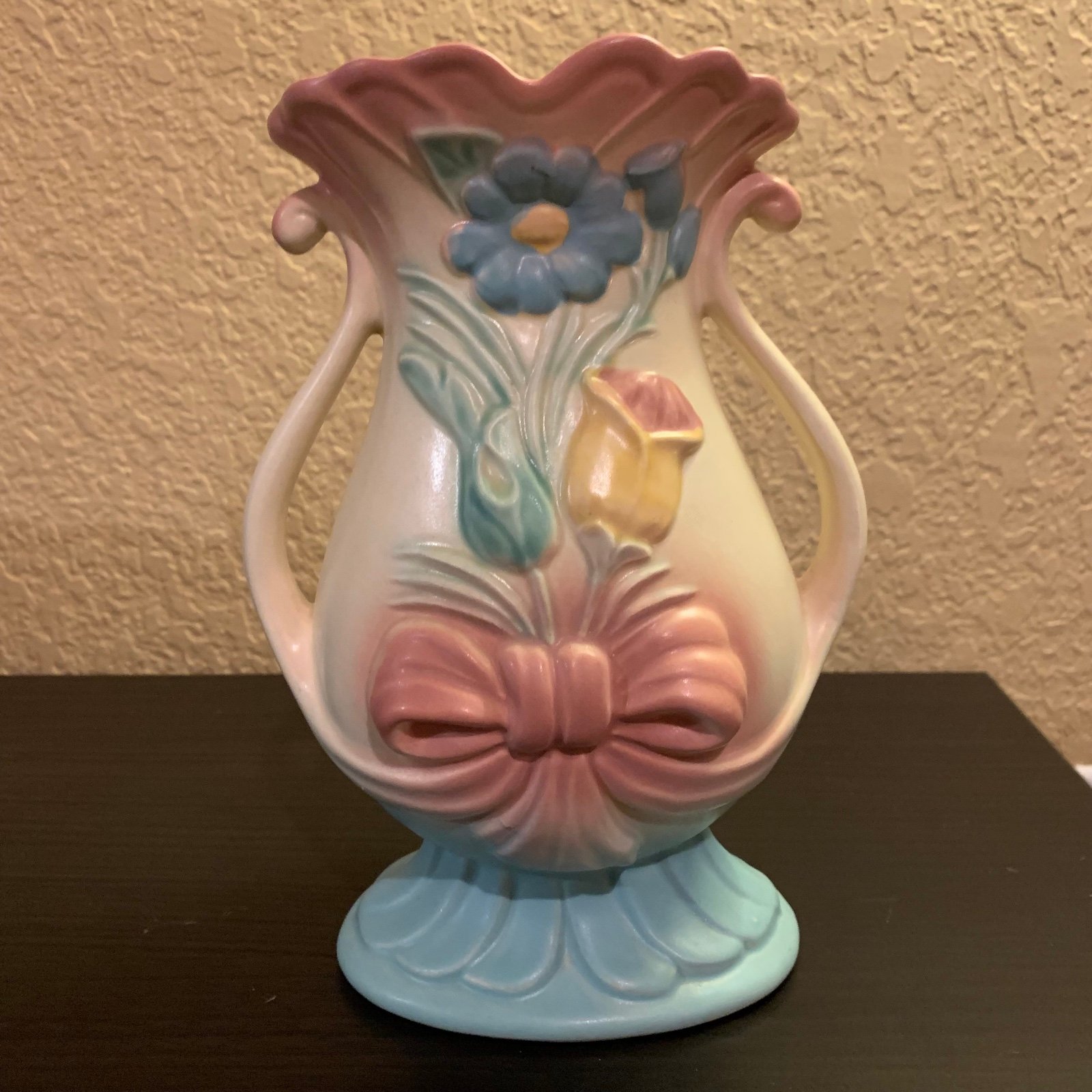 Vintage Hull Art Bow Knot Floral Pottery Vase