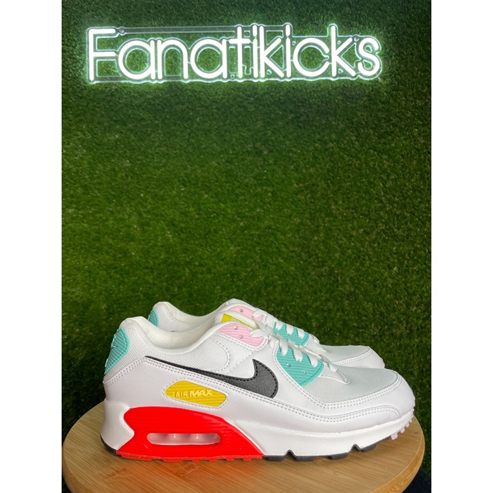 Nike Air Max 90 Womens Size 10 Shoes White Red Black Sneakers NEW FZ3622-100
