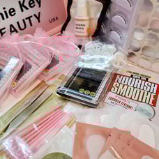 Eyelash bundle kit
