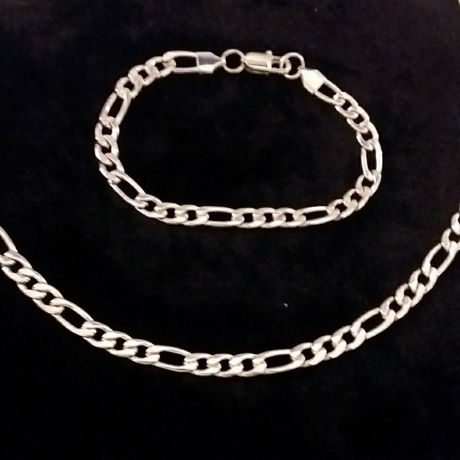 Stainless steel men's chain with bracelet