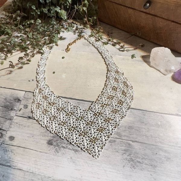 Vintage Rare Monet Couture Runway White Enamel Lacy PRINCESSA Bib Necklace