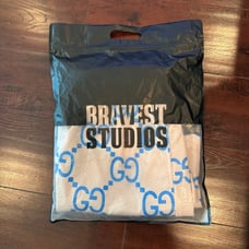 Bravest Studios shorts GG cream and blue sz L
