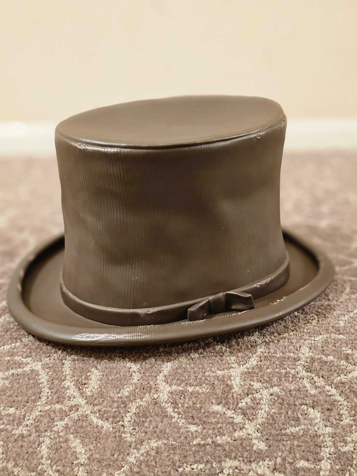 AMC Theaters Exclusive Willy Wonka Hat Popcorn Bucket Vessel