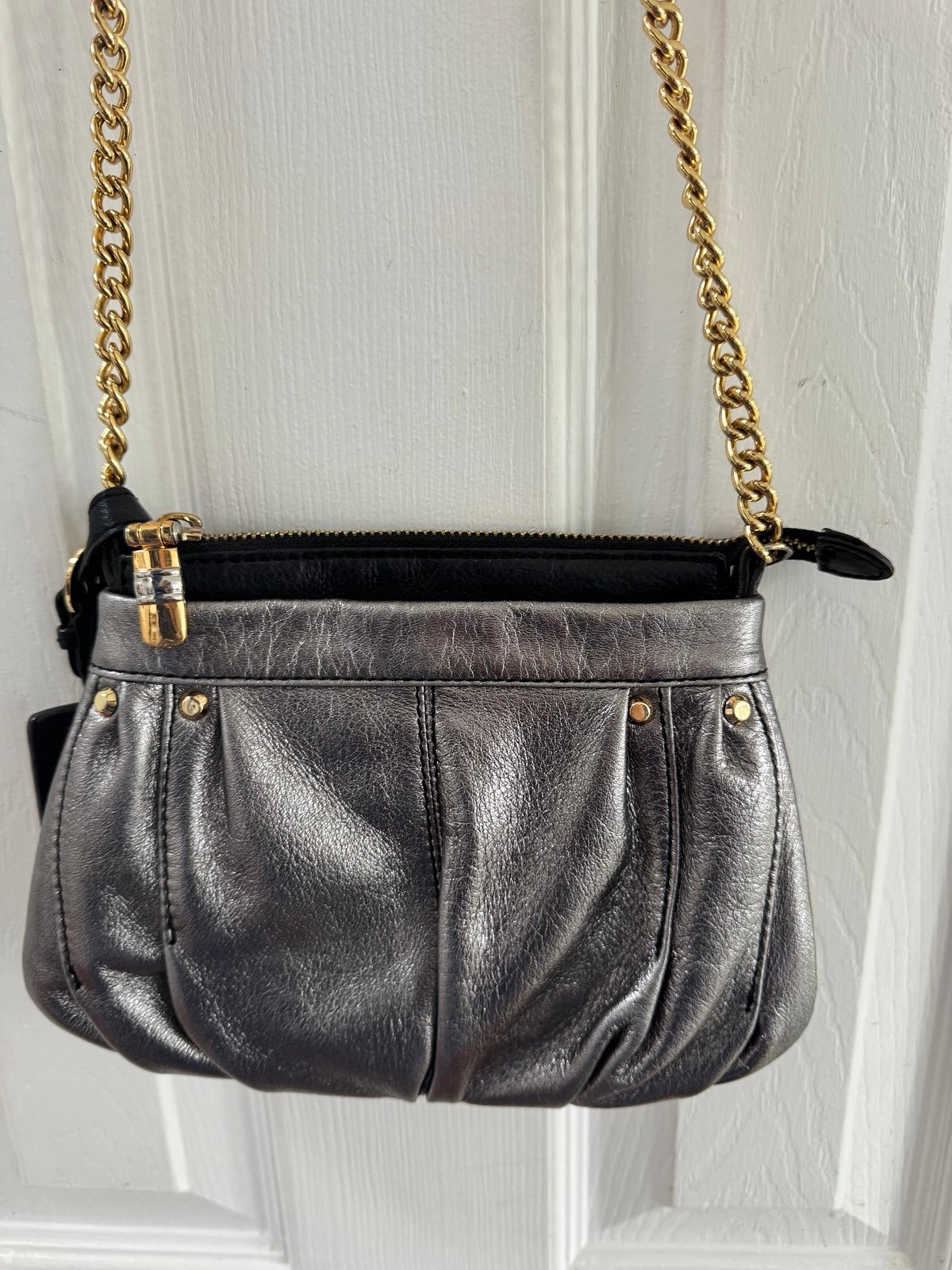 Makowsky Leather Crossbody Purse in Silver MINT
