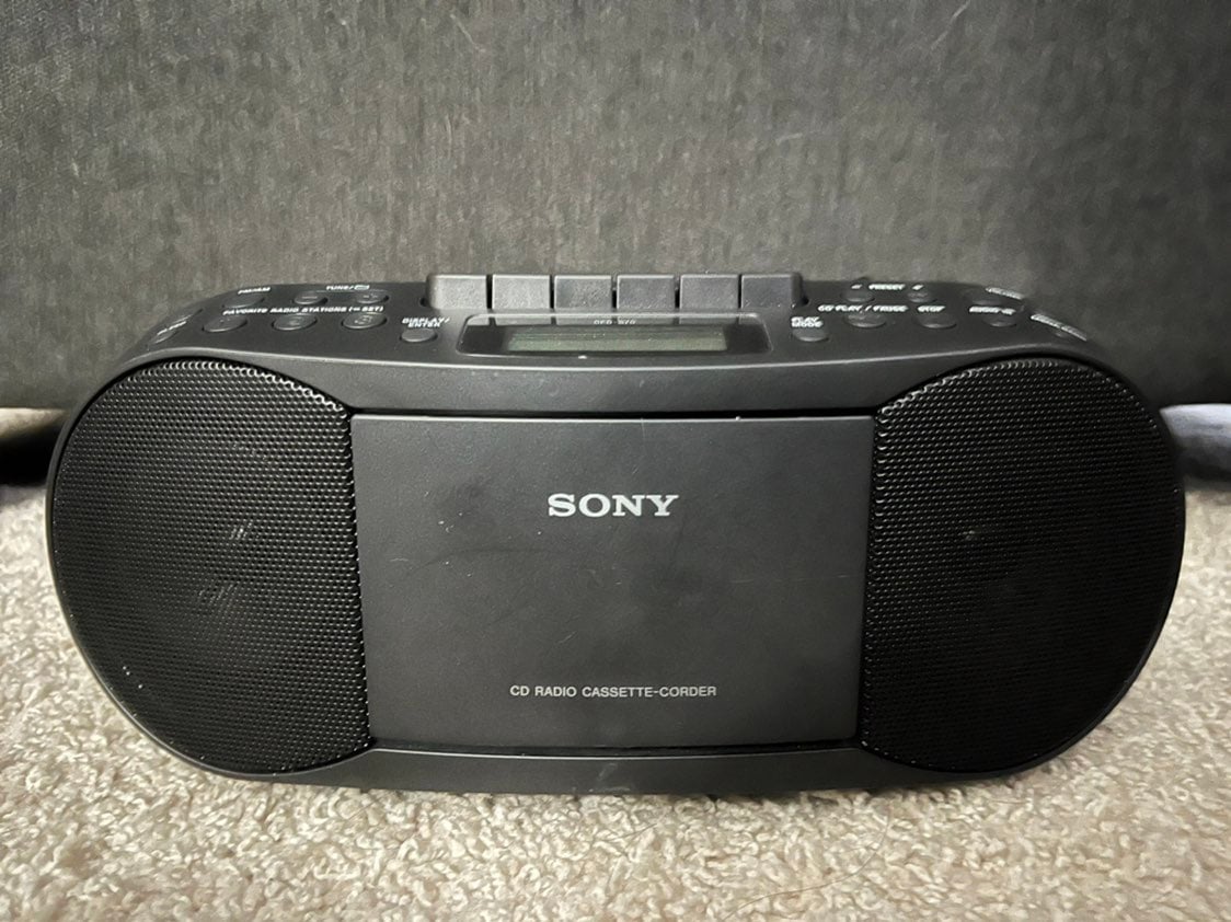Sony CFD-S70 Boombox Stereo Speaker CD Player Radio Cassette Excellent Cond