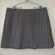 Rip Skirt Hawaii Size 2XL Black White Batik Short Wrap Skirt Beach Cover Up Swim