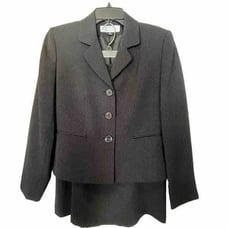 Tahari Arthur S Levine Skirt Suit Women 6P Black Pinstripe Career Classic 2pc