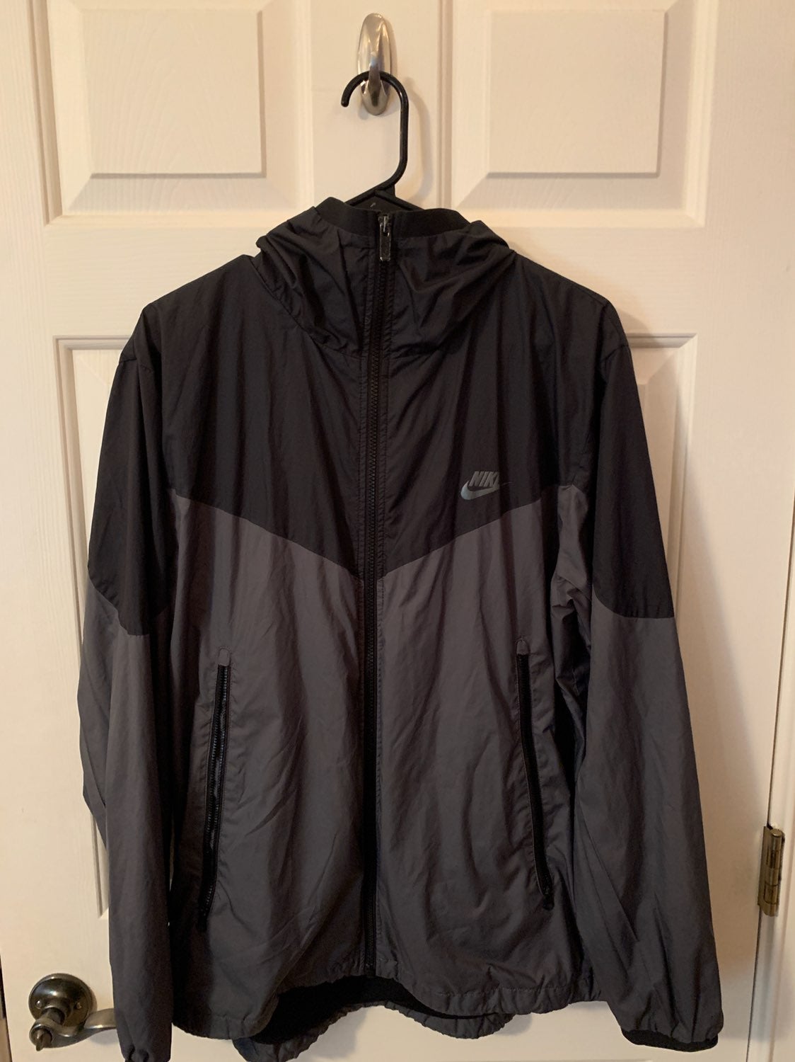 Nike windbreaker