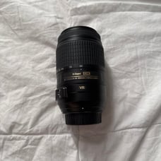 Nikon DX AF-S NIKKOR 55-300mm 1’4-5.6G ED