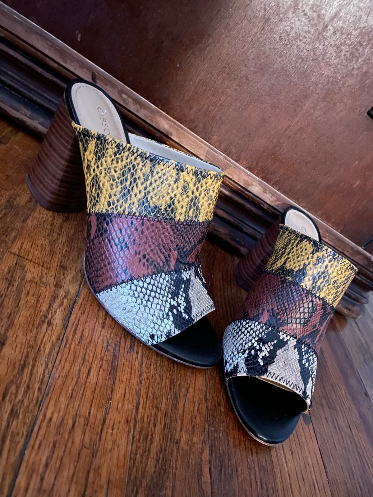 Gibson & Latimer Boho Snake Print Tri-Color Leather Mule - Size 9.5